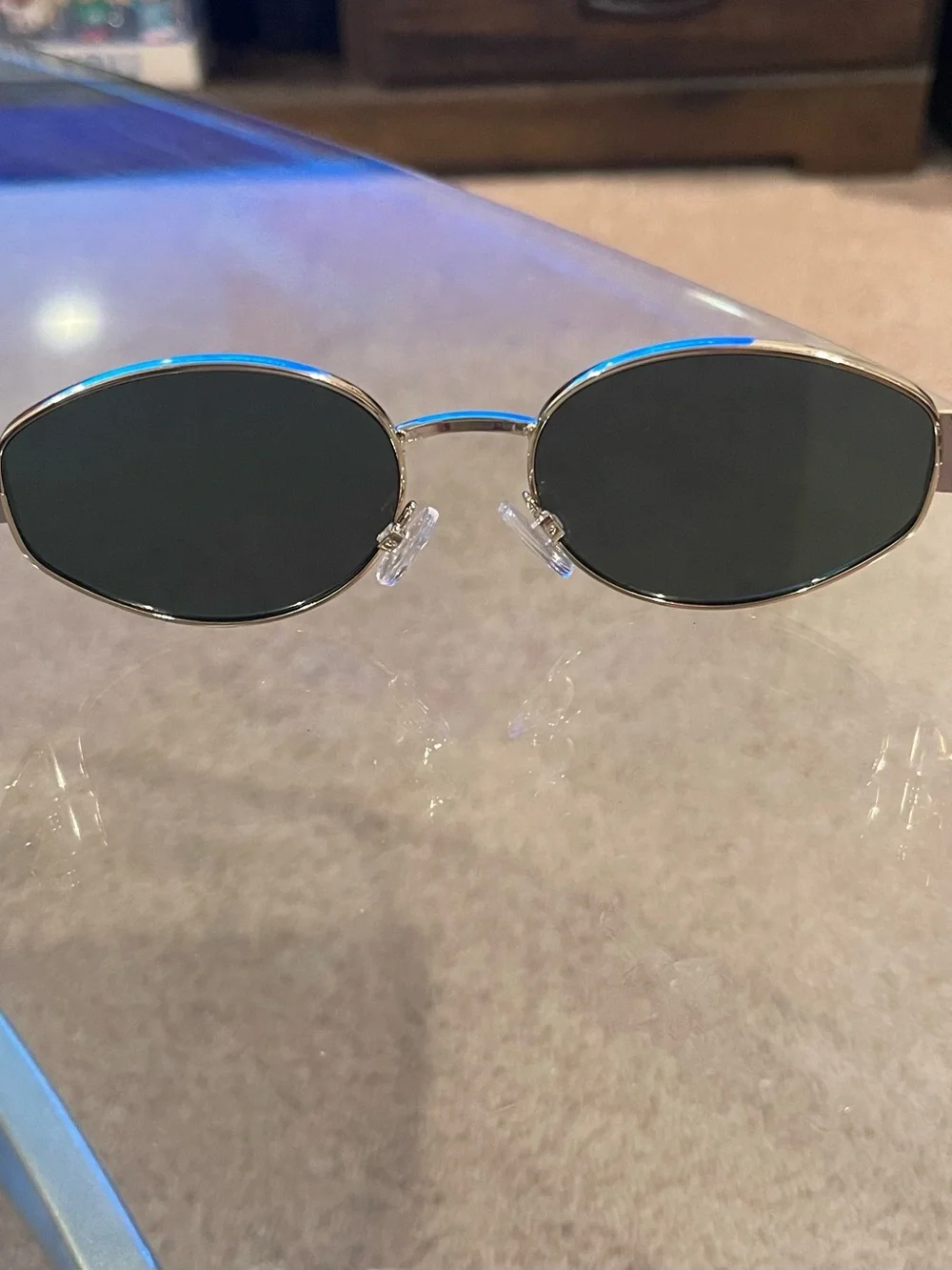 Fashion Y2K Trendy Oval Metal Frame Sunglasses